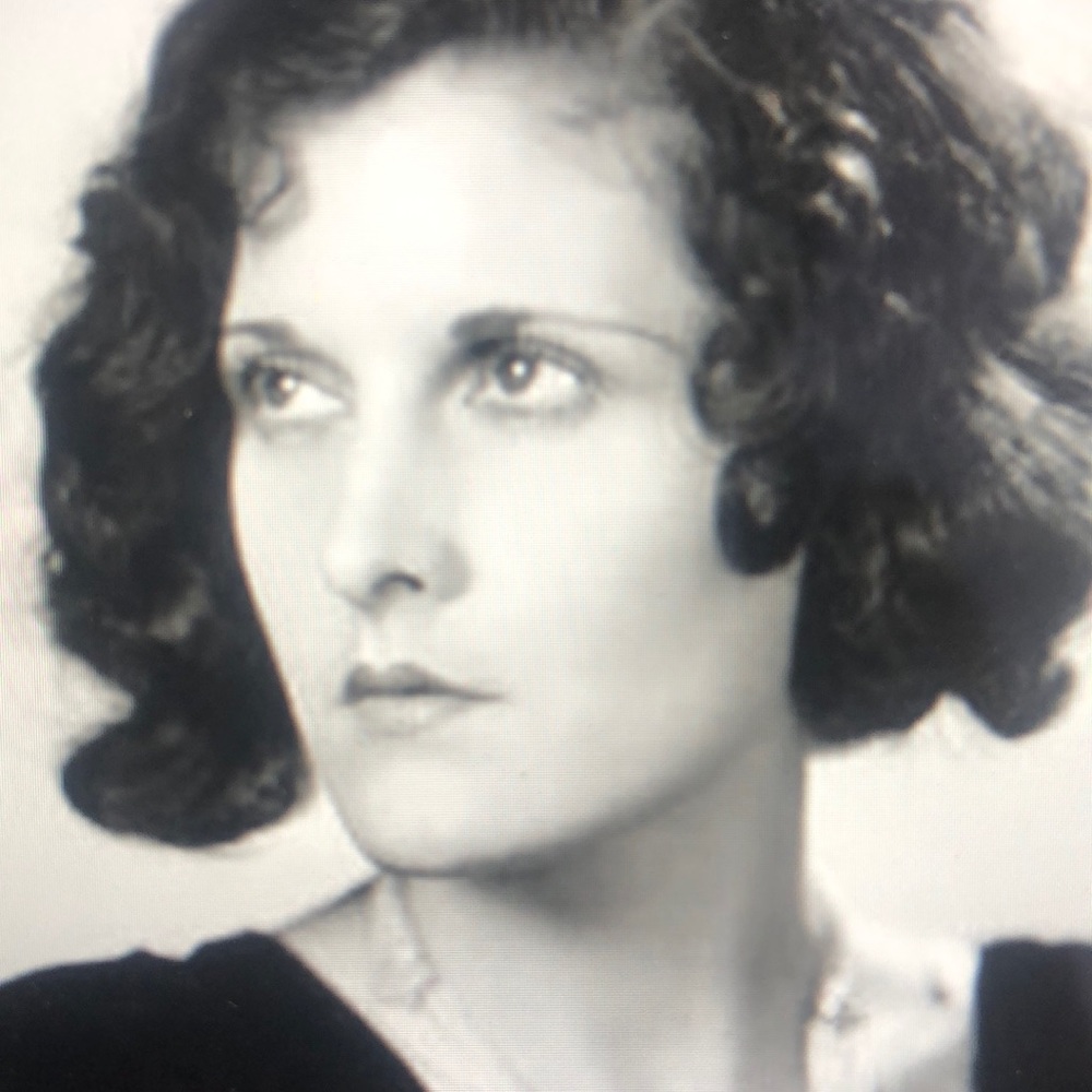 Meet your Posher, Aless